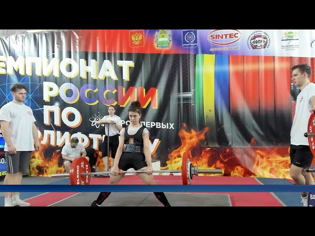 Спортсмены Иркутской области завоевали 5 медалей на чемпионате России по пауэрлифтингу