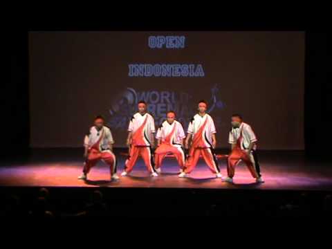 Last Minute Street Crew