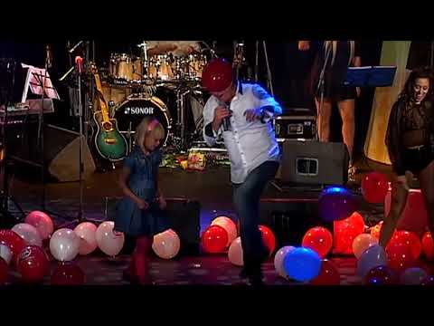 Standa Hložek - Holky z naší školky ( LIVE )