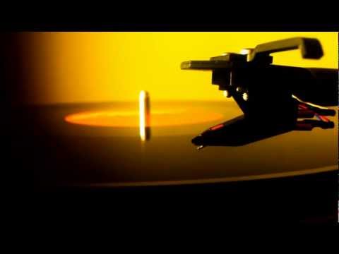 Projekt Ostry Emade "My albo oni" feat. Hades (Pro-Ject Essential Original Audio)