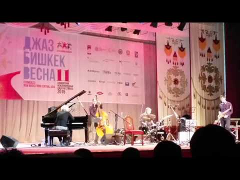 Kuban Kydykbaev with Trio Julia Hulsmann(speak low)