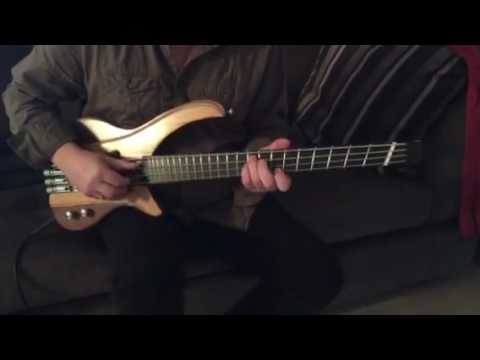 GuitarStroy'16: Superfly - Bass 26 / Fan-Fretted 4 strings Headless Орех