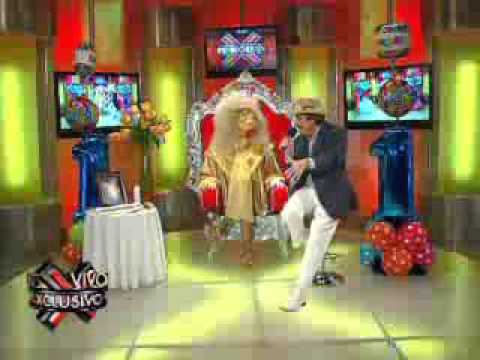 SuperXclusivo   Ven a conocido político cojido de mano con su ex esposa en una pizzería