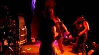 The Berzerker performing &quot;Cannibal Rights&quot; at the Hi Fi Bar, 27.10.07.