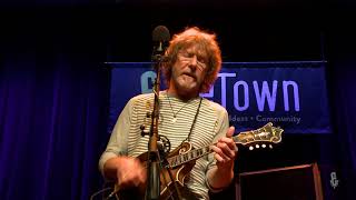 Sam Bush &amp; Jerry Douglas - Girl from the North Country (Live on eTown)
