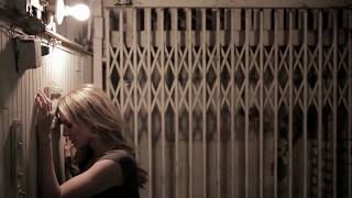 Jewel - Two Hearts Breaking [Official Video]