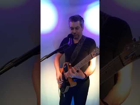 STUCK IN THE MIDDLE WITH YOU