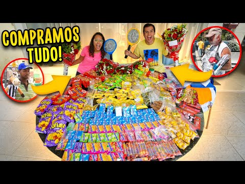 COMPRAMOS TUDO DOS VENDEDORES DE RUA! - INACREDITÁVEL!