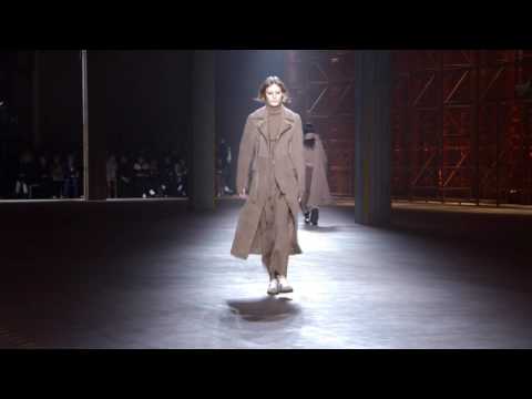 DIESEL BLACK GOLD FW17 WOMENSWEAR SHOW