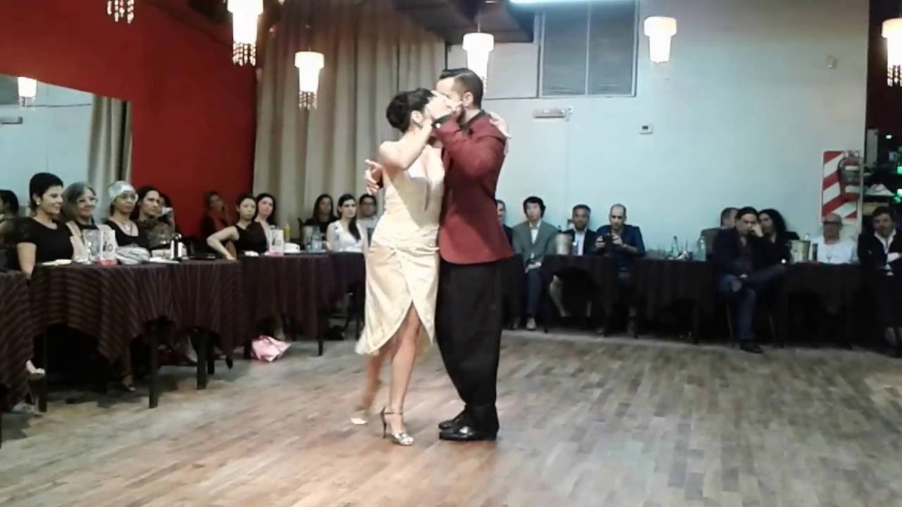 Bailaron Clarisa Aragon & Jonathan Saavedra, en la Milonga de los Domingos. Part.1 - 24/07/16