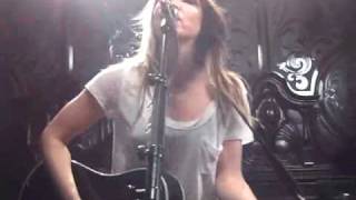 KT Tunstall - Push That Knot Away