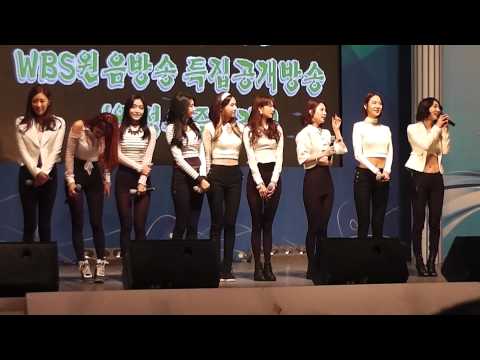 131113 Ninemuses Intro&shake hands at soldier's event