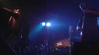 LIVE! Railings & Brown Paper Bag Roni Size Reprazent