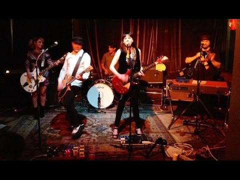 Beyond Veronica - I See The Rain (Marmalade cover) @ Nuggets Night 2015