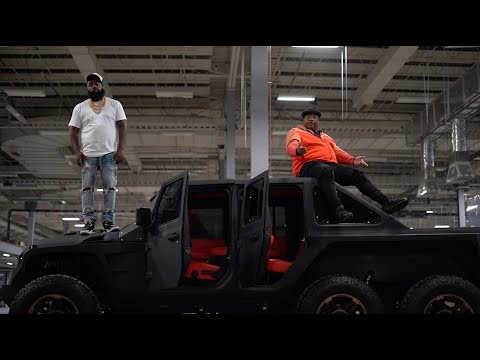 E-40 - Succaz (feat. Trae The Truth) [Official Music Video]