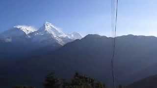 preview picture of video 'Easy trekking in Nepal-short hike-Ghorepani Trekking'