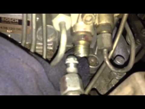 Silent K-jet pressure regulator test on 1978 450slc 5.0 that needed a new accumulator. k-jetronic