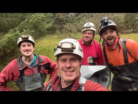 Exploring In a Welsh GOLD Mine!