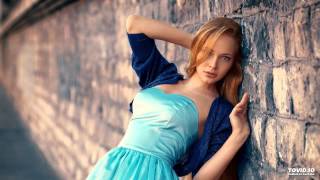 Leama & Moor - Shades Of Blue