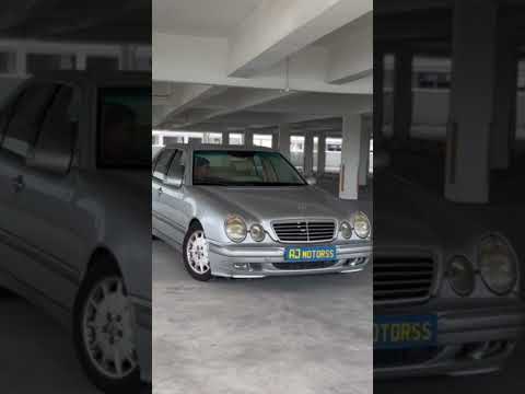 MERCEDES BENZ E240 2.4 (2000) RM3,800