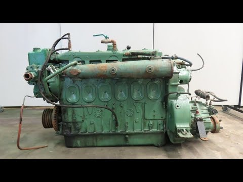 Cold Starting Up BIG DETROIT DIESEL ENGINES Running and Sound 2