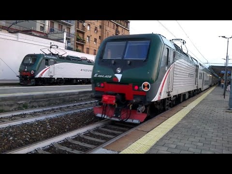 Doppia simmetrica E464 196+E464 409+5 Vivalto Trenord - Monza - 26/09/2017