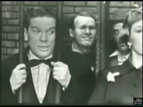 Snooky Lanson - Sparrow In The Tree Top (Your Hit Parade - May 14, 1951)