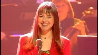 Charlotte Church/Шарлотта Чарч: &quot;Panis Angelicus&quot;/&quot;Хлеб ангелов&quot; (1998). Latin lyrics &amp; translation.