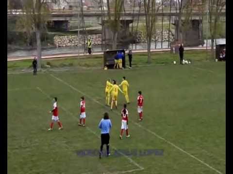 LA BAÑEZA   2  - CD JUVENTUD DE VILLAQUILAMBRE "ALEVÍN B"  3