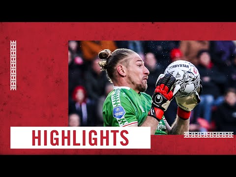 SPEKTAKELSTUK in eigen huis, RICKY maakt er TWEE ⚔️  | FC Twente - PSV | Highlights (02-04-2022)