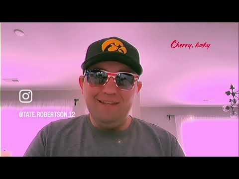 Song Sung Blue (2025) Review