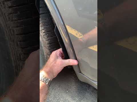 Fast Dodge Durango stone guard install. #1fastguard #mudguard #paintprotection #dodge #durango #usa