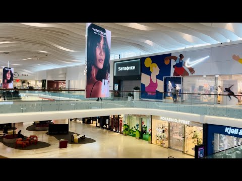 Stockholm Walks: Täby Centrum. Indoor shopping mall. 