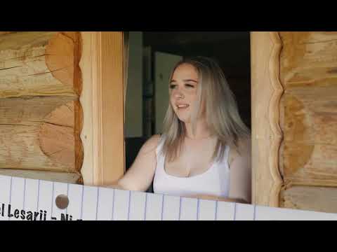 NAPOVEDNIK LESARJI - Ni za muzikanta vsaka