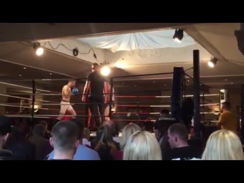 David Howlin K1, Unanimous decision