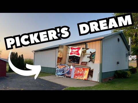 Beer Sign PICKER's Dream in this Outbuilding