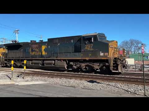 Fun afternoon railfanning with friends and lots of trains