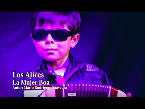 Los Ajíces - La Mujer Boa (Video Oficial)