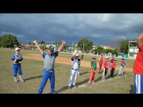 El Gigante del Escambray Cienfuegos y sus Cienfuegueros