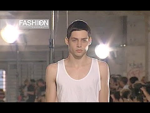 DRIES VAN NOTEN Menswear Spring Summer 2011 Paris - Fashion Channel
