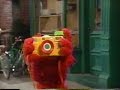 Sesame Street Elmo Takes Pictures