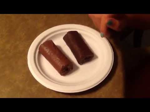 download lagu mp3 mp4 Ho Ho Vs Swiss Roll, download lagu Ho Ho Vs Swiss Roll gratis, unduh video klip Ho Ho Vs Swiss Roll