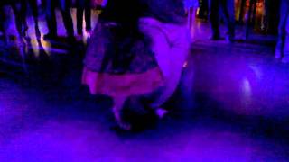 Daniela Roig y Hernán Prieto, clase de tango en La Viruta (3-11-2011)