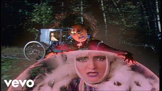 Siouxsie And The Banshees - This Wheel&#39;s On Fire (Official Music Video)