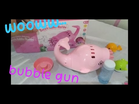 Review Bubble Gun Dolphin