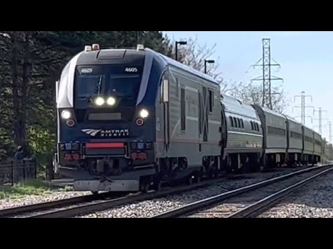 Horn Happy Engineers On Friday The 13th In Royal Oak! Amtrak Wolverine 350 & 355 | CN 251 | CN 514