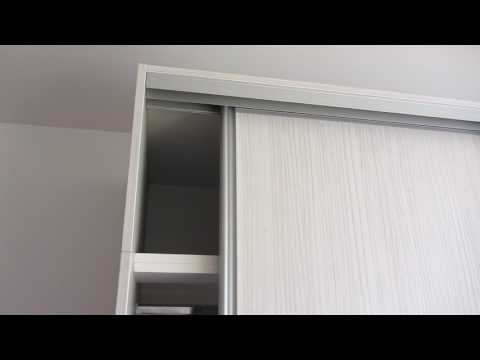 Americki plalar. Klizna vrata sa usporivačem, American locker style wardrobe.