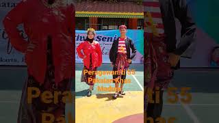 Download lagu Peragaan busana khas Madura mp3
