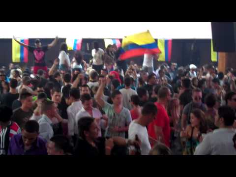 MARIO OCHOA @ SPACE (JULY 2010) part 10