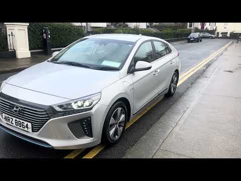 Hyundai IONIQ PREMIUM SE Plug In hybrid - Image 2